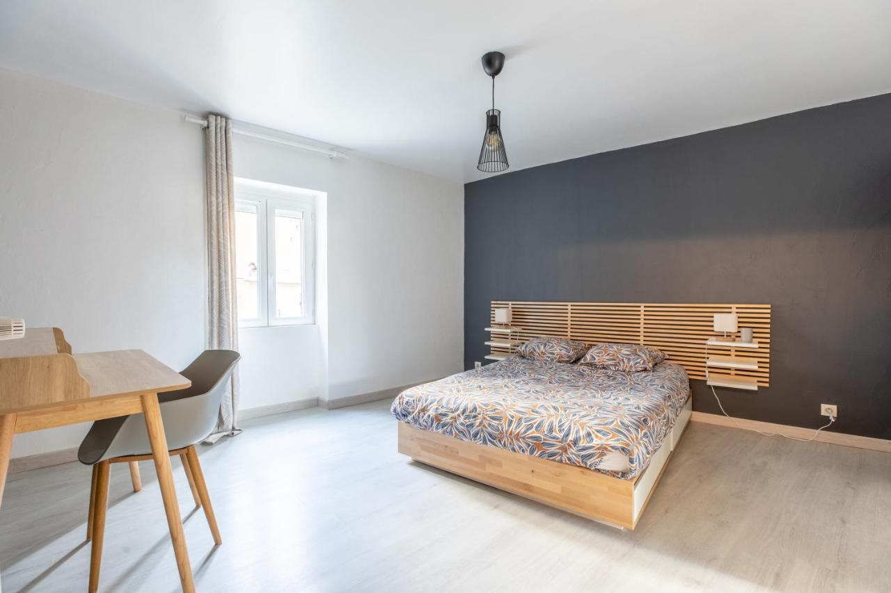 Cosy T2 Renove, Proche Centre-Ville-Fibre/Netflix Montluçon Zewnętrze zdjęcie